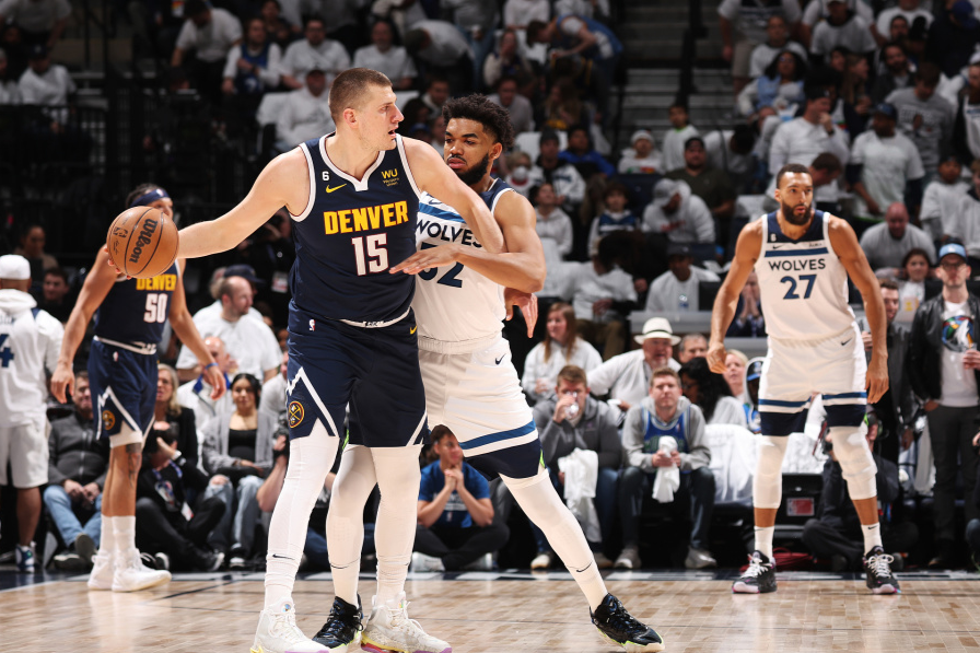 NBA季后赛抢七大战，爱德华兹三分绝杀，森林狼首胜掘金